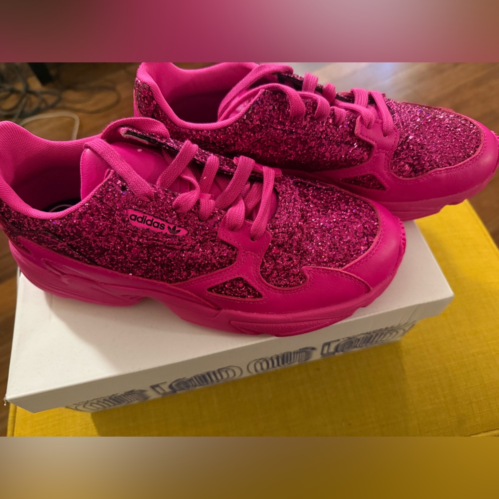 Adidas Falcon, Shock Pink glitter, 10